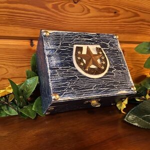 Western cowgirl jewelry vintage look treasure box